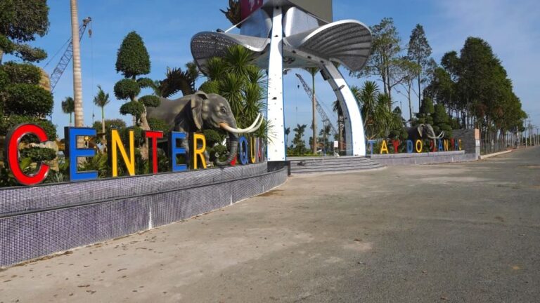 Quảng Trường Tây Nam Bộ (Quảng Trường 586) – Điểm Đến Văn Hóa & Check-in Hàng Đầu Cần Thơ